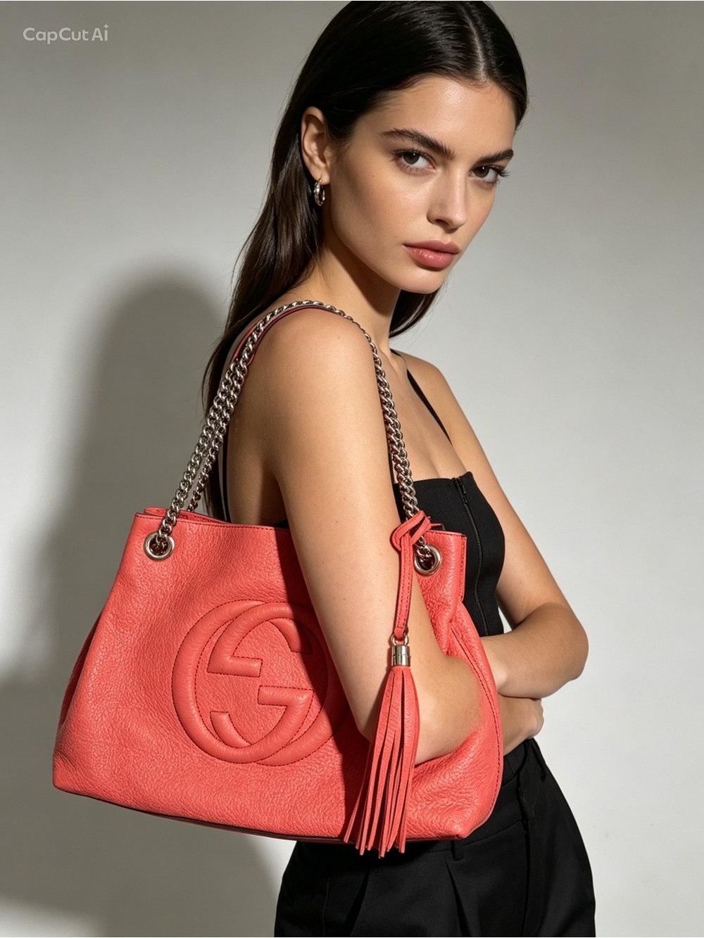 Authentic Gucci soho chain purse